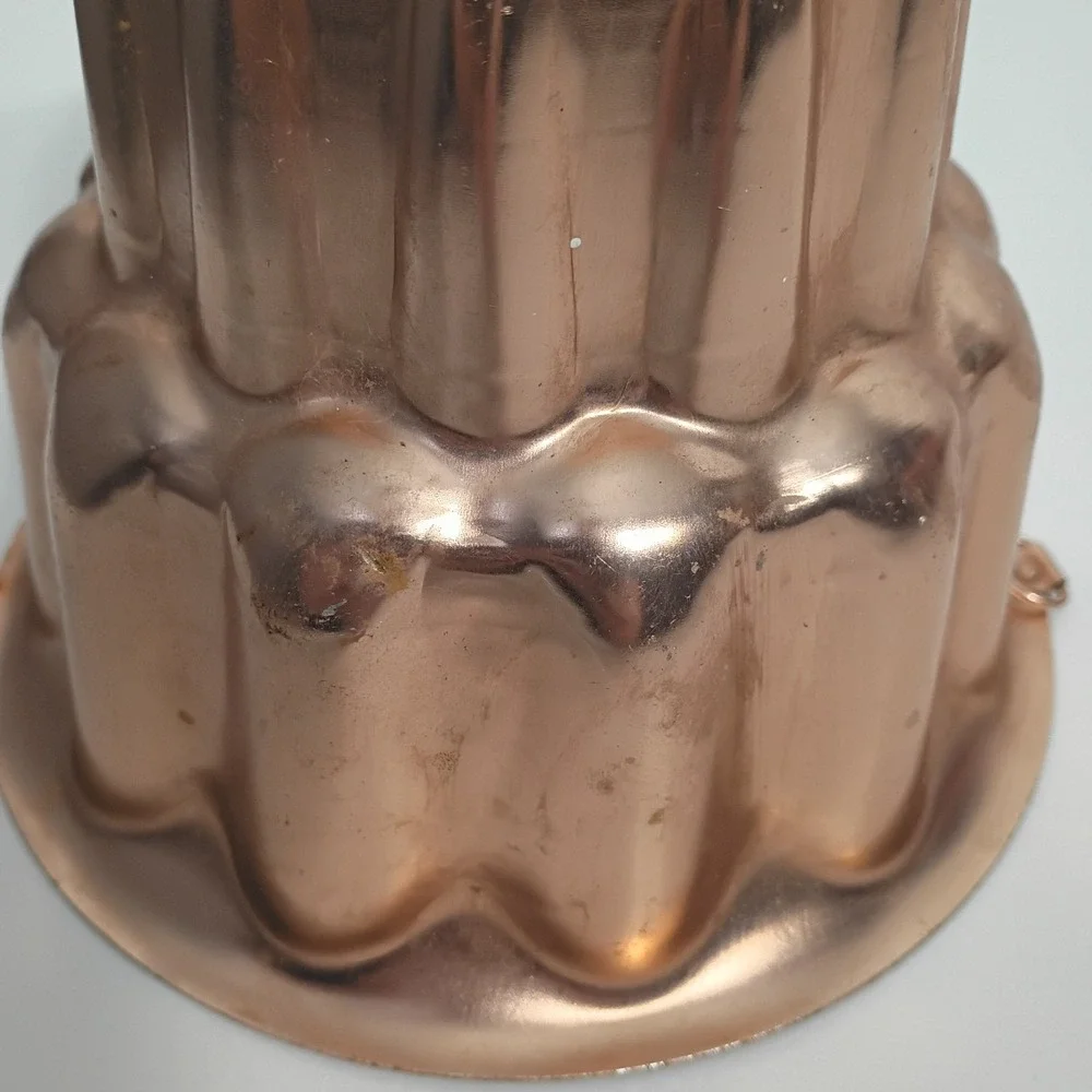 Copper Tone 6 Cup Jello-O Mold Cake Pan Baking Dish Kitchen Wall Decor Tower Vtg